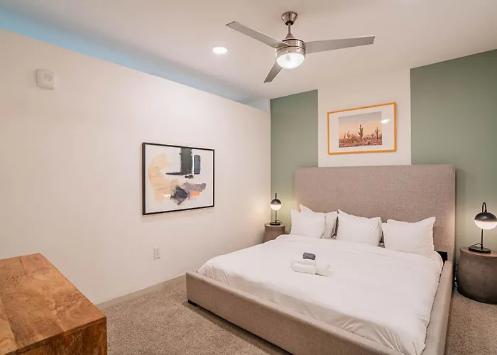 Boulevard Modern Roosevelt Row 1br Pool Gym 4 Apartment Phoenix