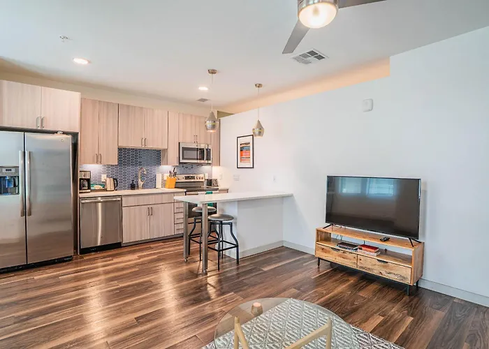 Boulevard Modern Roosevelt Row 1br Pool Gym 4 Apartment