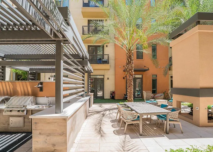 Boulevard Modern Roosevelt Row 1br Pool Gym 4 Apartment *